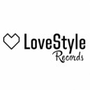 Juloboy feat. Sarah Newton - Holdin On