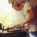 Wildstylez feat.E-Life & Noah Jacobs - One