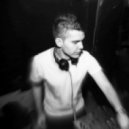 Forniva - Floating Footsteps