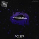 White Whale - Never Giving Up (Original Mix)