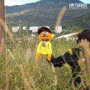 HRTBRKR - Hoping For A Wave