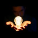 DANNY MATION & Réverb\'R - Carrying The Light ()