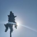 Hum-7 - Sun Pulsates Souls ()