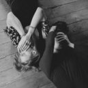 S0MBRA & residence - Find ()