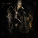 div/ding - Moth ()